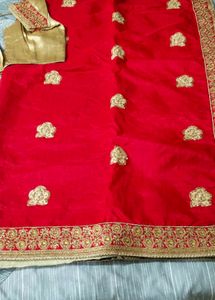Heavy Wedding Wear Sari With Blouse