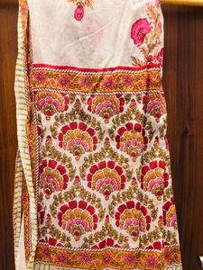 Floral Print White Kurti Set