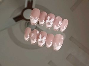 Nails. Partywear