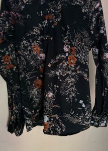 Floral Print Slim Fit Opaque Cotton Casual Shirt
