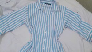FORMAL / Minimal ✨Blue STRIPED SHIRT WOMAN