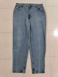 Vintage Light Wash Jeans