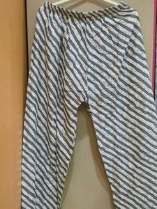 Floral Print Kurta With Pant