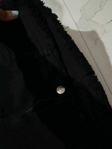 Zara Black Distressed Jeans