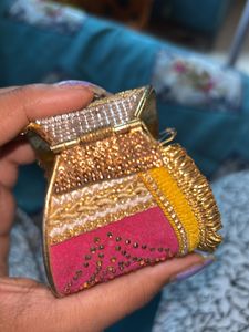 Pretty Bracelet For Queen 👸