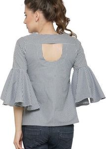 Pluss Women White, Black Checkered Cotton Blend