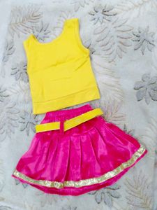Girls Yellow &amp; Pink Outfit
