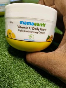 mamaearth Vitamin C daily glow cream