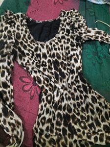 Cheeta Print Mesh Top