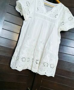 Women White Cotton Cut out Style Tunic Top