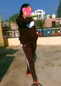 Trendy Women Active Tracksuit