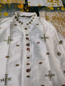 Embroidered White Kurta