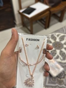 Gift Jewellery Set