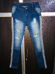 Damaged Blue Jeans 👖 with New Design