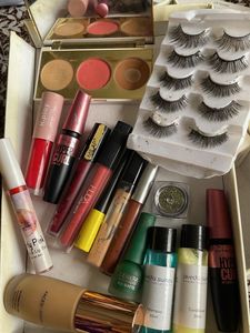 16 Makeup Products
