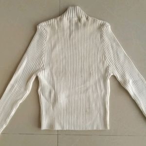 Forever 21 White Sweater Size :S
