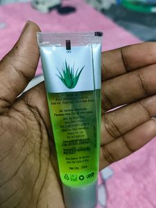 Moody Facewash Of 2 &amp; Mini Aloe vera Bath Gel