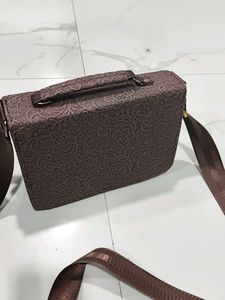 Chic Brown Crossbody Bag