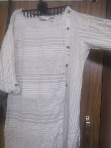 White Kurti With Black Stripes From Max