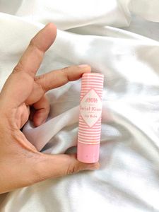 Nykaa Serial Kisser Lip Balm