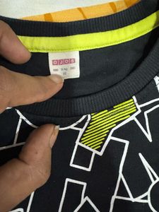 Cool Graphic Print Sweatshirt