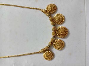 Elegant Gold-Tone Necklace