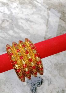 Red &amp; Gold Sparkle Bangle Set