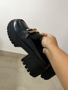Back Open Loafer