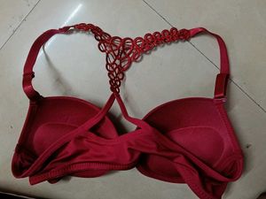 Red push up bra