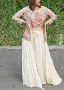 Elegant Embroidered Georgette Kurta Set