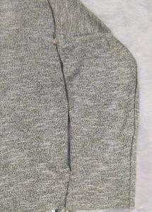 ✅BRAND New Grey Embellished knit Top✅