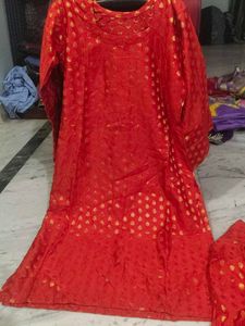 Beautiful Banarsi Silk Kurta Set