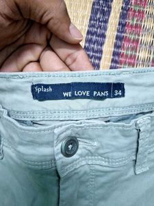 Light Grey Chinos Pant For Men.