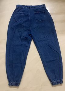 Oversized Jogger Jeans