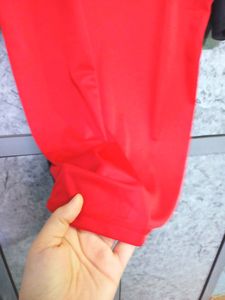 Brand New Unused Tshirt Pack Of 2 Large Size