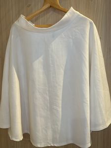 Chic Flared White Skirt