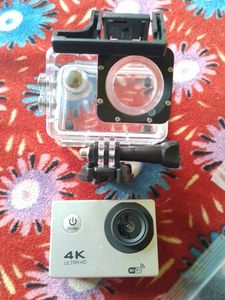 Brand New Go Pro Ultra Hd 4k Video Quality 16mp Camera With All Accessories 30mtr Deep In Water (Waterproof) Action Camera With 2 Inch Screen