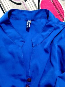 BLUE VOGUISH TOP