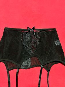 Black Mesh &amp; Lace Garter Belt – Size L