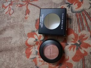 MAC Glitter Eyeshadow In Shade All That Gliters