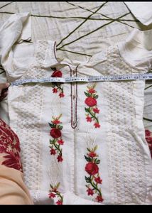 Elegant White Embroidered Kurti