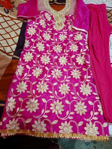 Elegant Pink Kurta Set