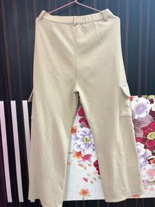 Women’s trousers