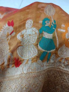Banarasi Saree With Blouse
