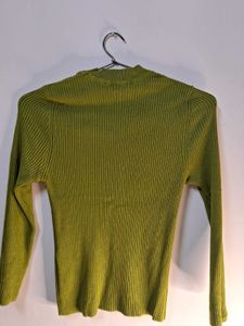 Ribbed Yellow Dress &amp; Green Top