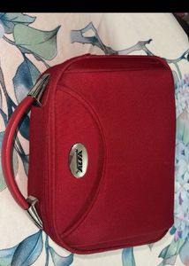 Red Alfa Vanity Box for women