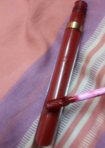 Lipstick -  reddish-brown(deep red) / maroon Shade