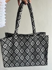 Geometric Pattern Handbag