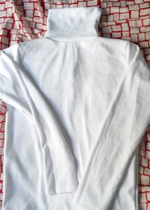 ✨White High-Neck–Soft, Elegant &amp; Winter-Perfect