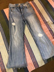 Levi’s High Rise Bootcut Raw Hem Jeans